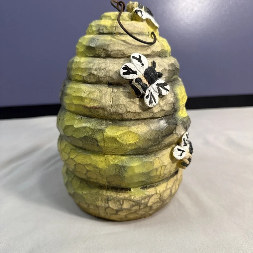 Decorative Beehive Resin Birdhouse with 3D Bees – 8.25
